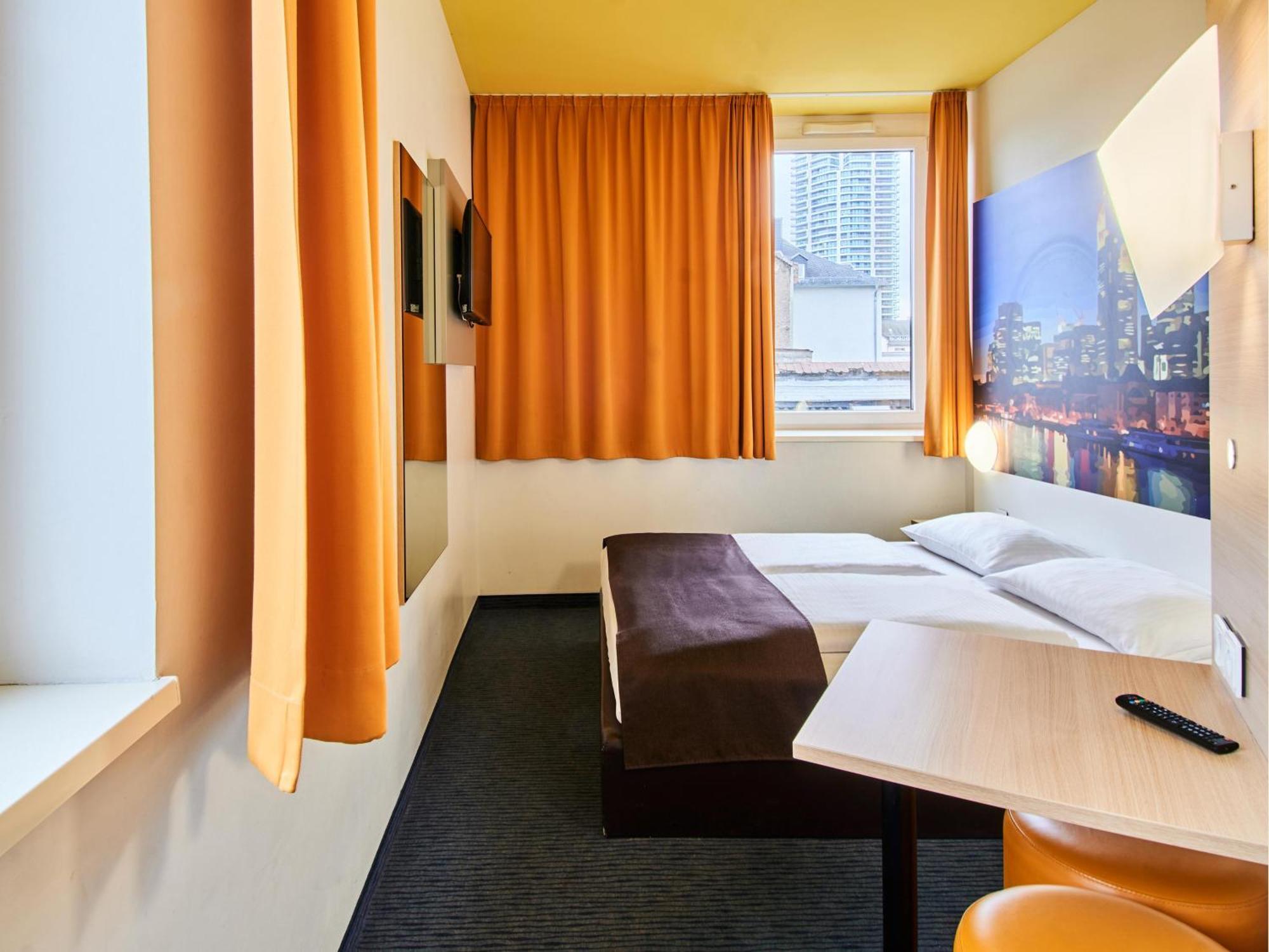 Hotel B&B Hotel Frankfurt-Hbf 3*